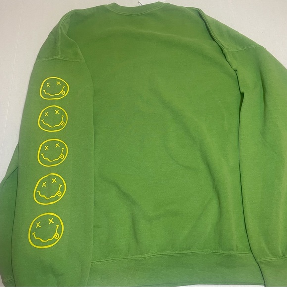 SALE! Nirvana Smile Sweatshirt L/XL Oversized - Picture 12 of 15